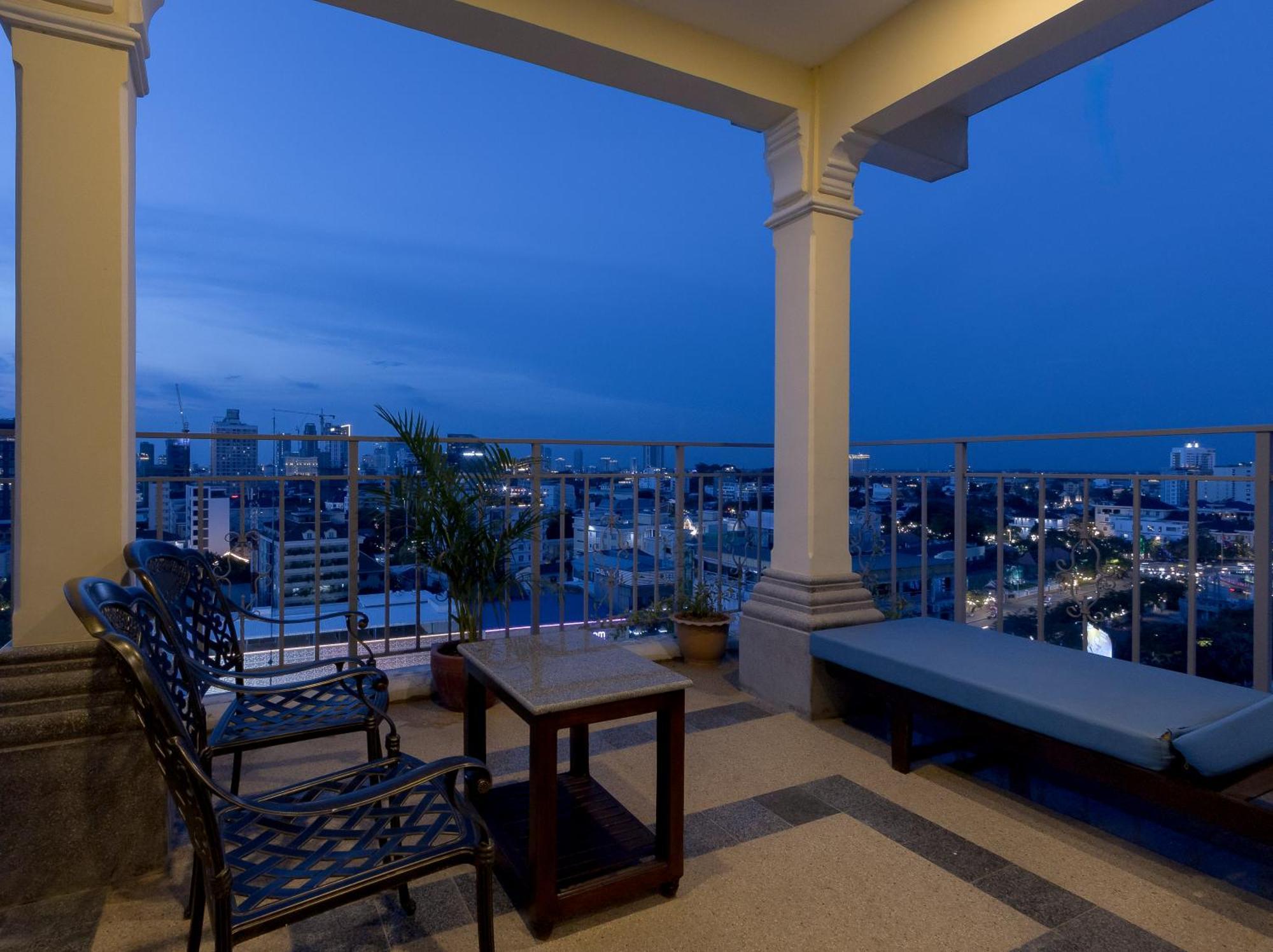 Arison Hotel بنوم بنه المظهر الخارجي الصورة