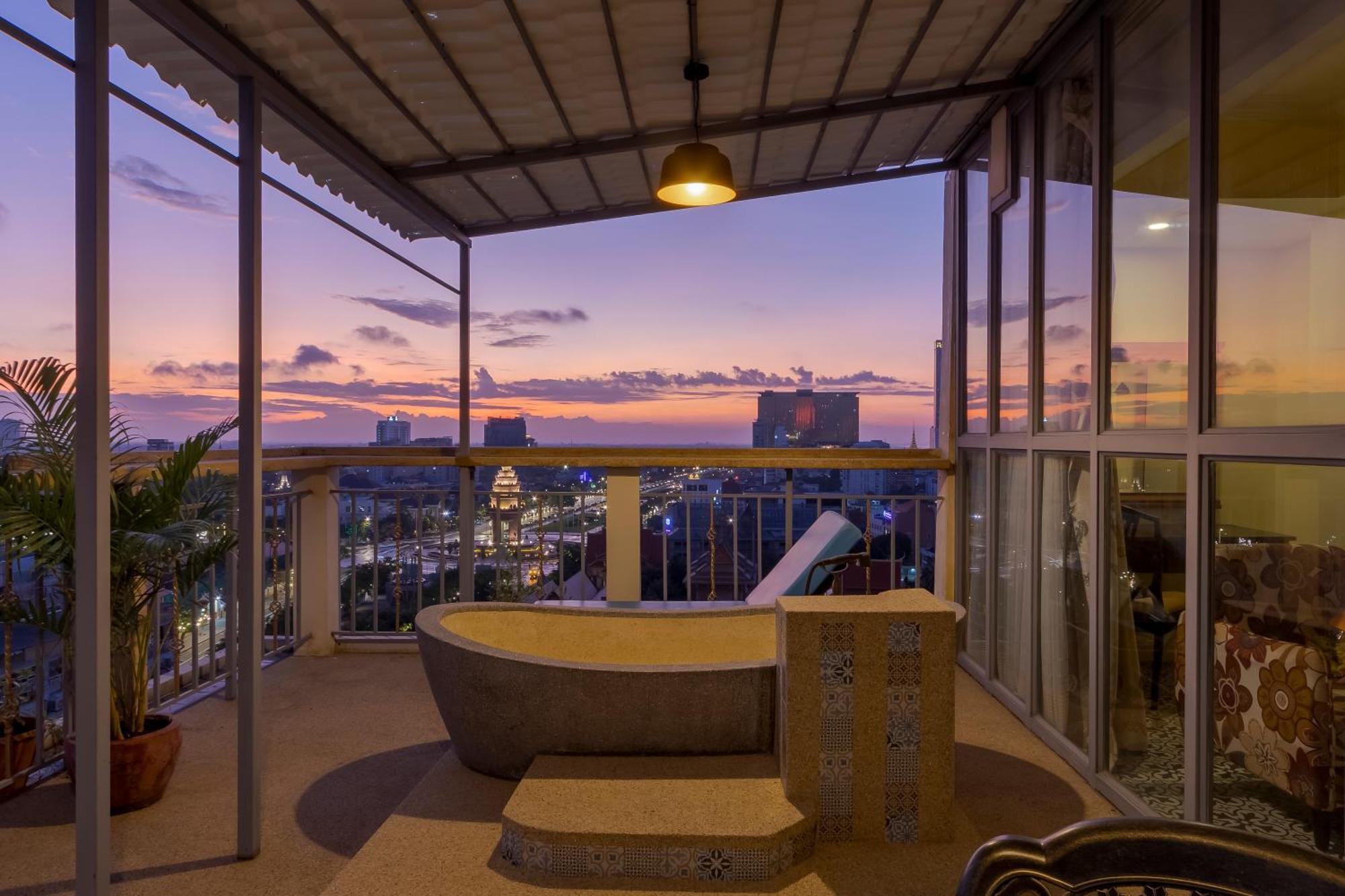 Arison Hotel بنوم بنه المظهر الخارجي الصورة